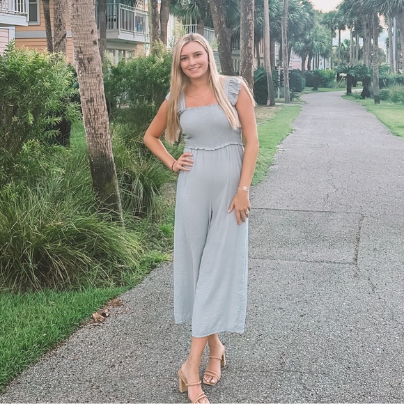 Jumpsuit - Picture 1 of 3